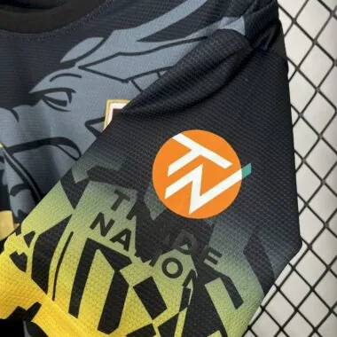 25-26 Maglia da trasferta dell'Aston Villa