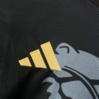 25-26 Maglia da trasferta dell'Aston Villa