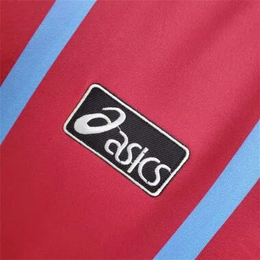 93-95 Aston Villa home
