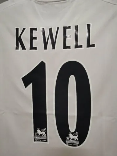 00-01 Leeds United home