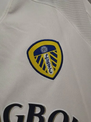 00-01 Leeds United home