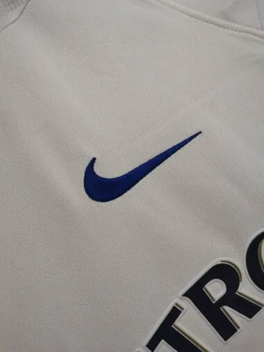 00-01 Leeds United home