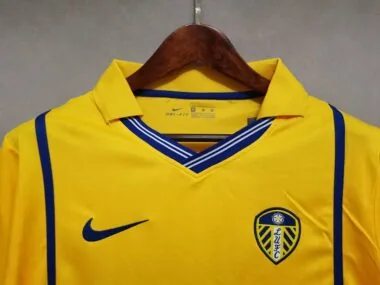 00-01 Camisola amarela de jogo fora do Leeds United