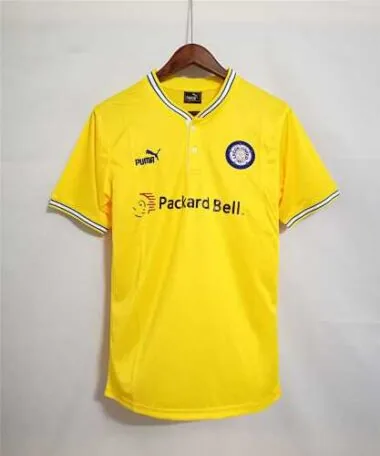 2000, jogo fora de casa do Leeds United