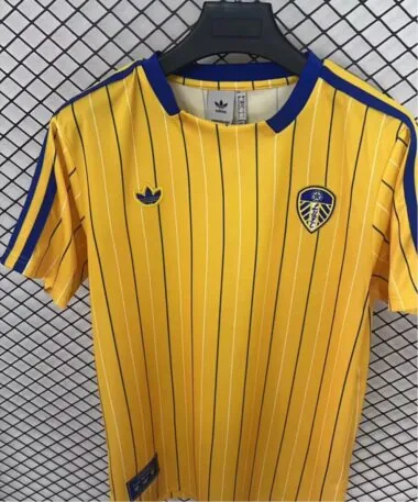 25-26 Leeds United yelloe retro model Jersey