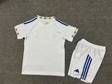 25-26 Leeds home kid kit