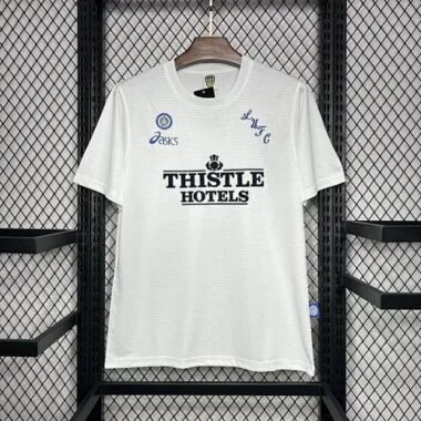 95-96 Leeds United (em casa)