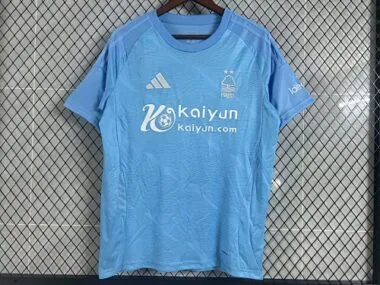Camisa azul de terceiro equipamento para jogos fora de casa do Nottingham Forest, 24-25