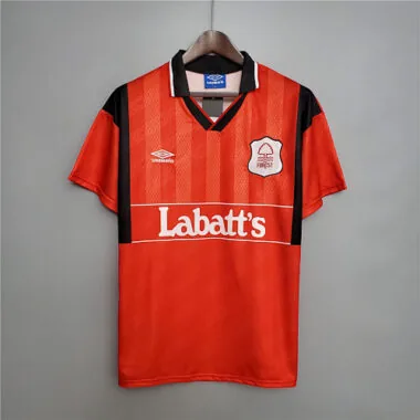 Camisa vermelha do Nottingham Forest para jogos em casa, época 94-95