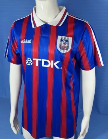 Camisa de jogo em casa retro do Crystal Palace, época 1996/98