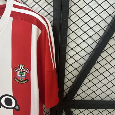 15-26 Southampton home retro jersey