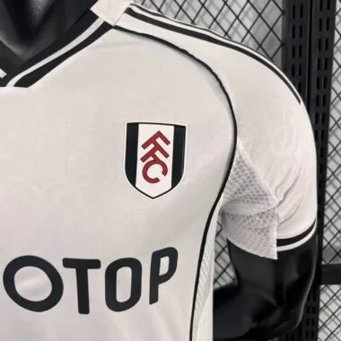 25-26 Fulham home player version Jersey (S-2XL)