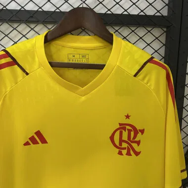 25-26 Edição limitada da camisola de guarda-redes amarela do Flamengo