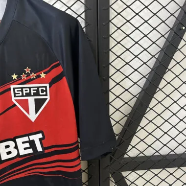 25-26 Sao Paulo red and black training jersey