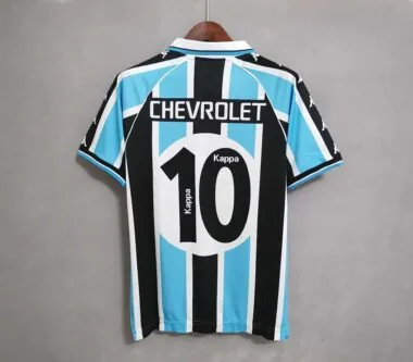 00-01 Gremio (en casa)