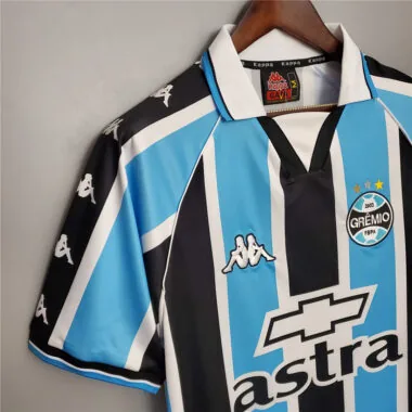 00-01 Gremio (en casa)