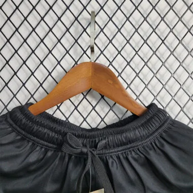 Pantalon d'entraînement noir Corinthian, tailles 23-24