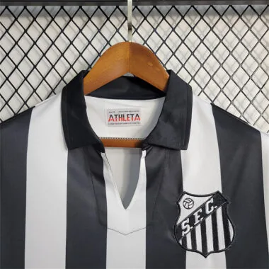 1958 Santos home