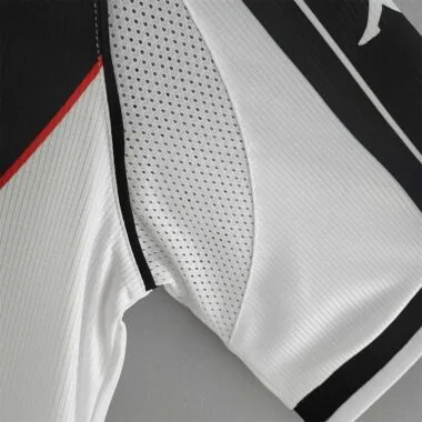 2000 Vasco da Gama white