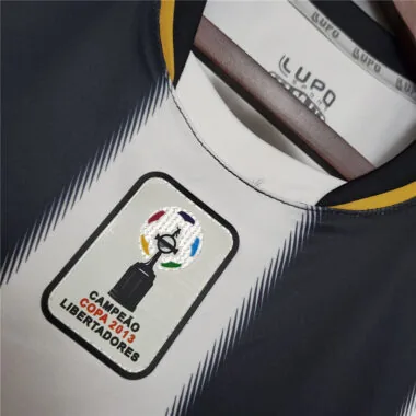 13-14 Atlético Mineiro (em casa)