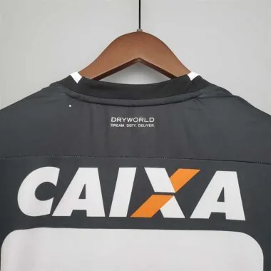 16-17 Atletico Mineiro home