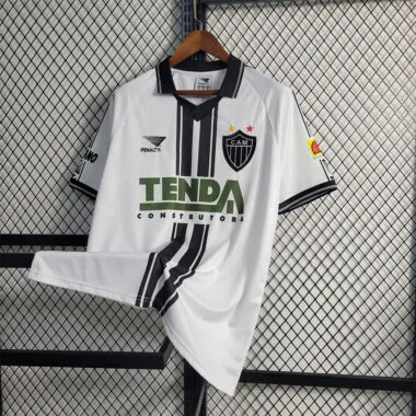 1997 Atletico Mineiro à l'extérieur