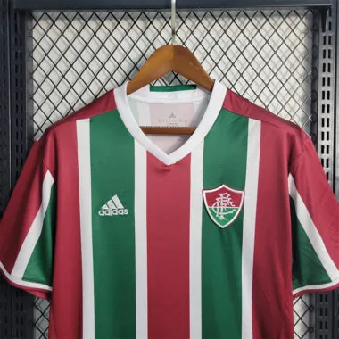 16-17 Fluminense à domicile