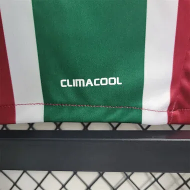16-17 Fluminense à domicile