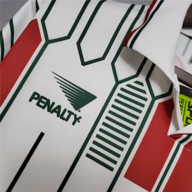 89-90 Fluminense away