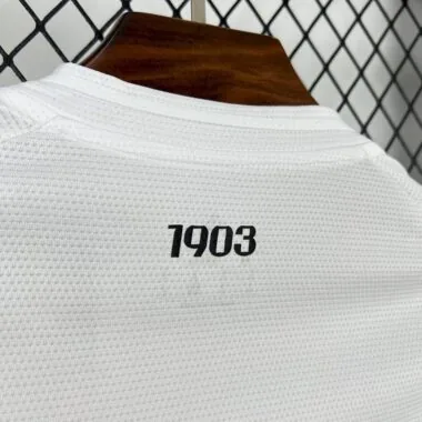 25-26 Besiktas Home Soccer Jersey