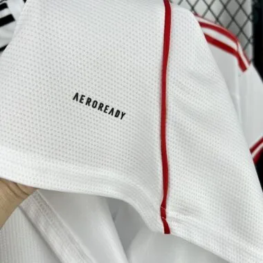25-26 Besiktas Home Soccer Jersey