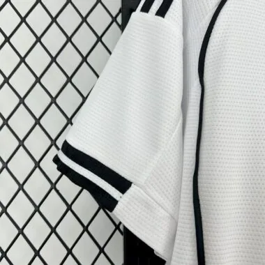 25-26 Besiktas Home Soccer Jersey