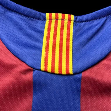 Equipación infantil retro del Barcelona 05-06