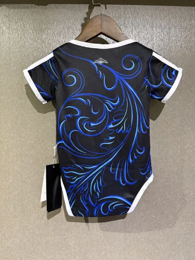 Baby Argentina 2026 World Cup Away Size: 9 and 12