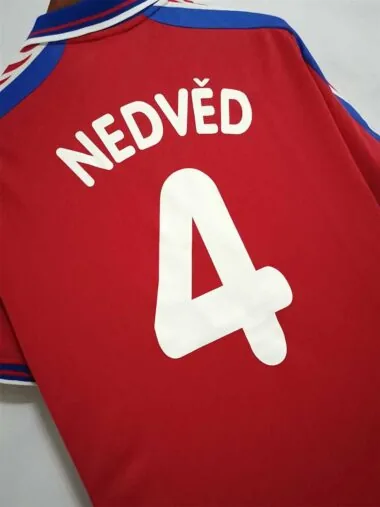 1996 Czech Republic home red