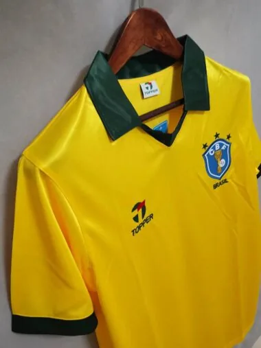 1985 Brasil home