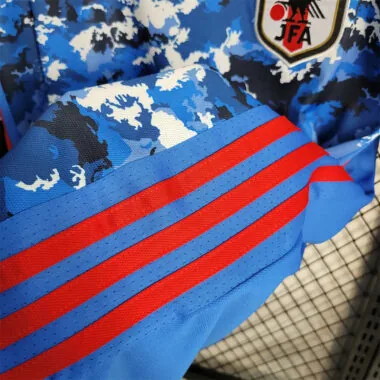 2020 Japan home blue
