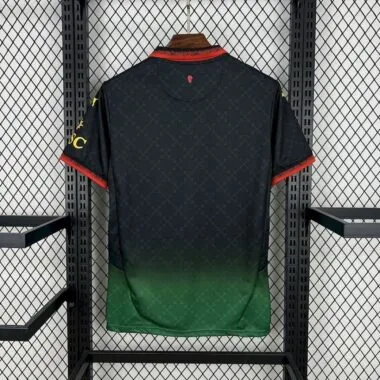 Maglia AC Milan edizione co-branded 25-26