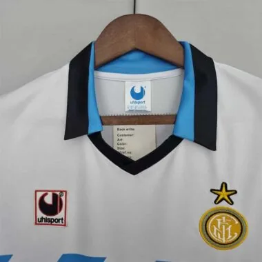 90-91 Inter Milan away