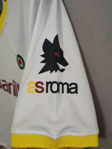 91-92 Roman away
