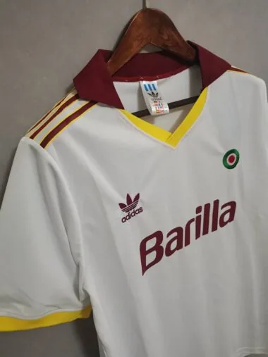 91-92 Roman away
