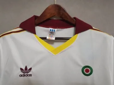 91-92 Roman away
