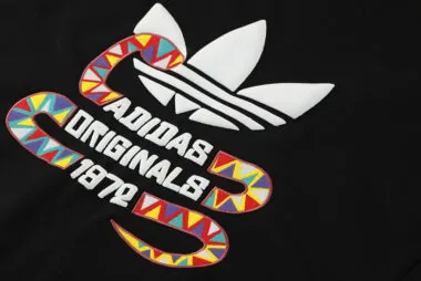 AD black hoodie suit