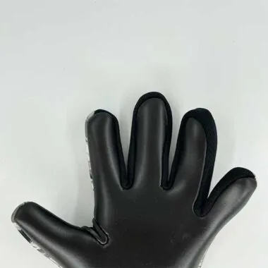 A16儿童守门员手套6 7 码数