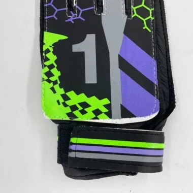 Handschoenen voor de eerste keeper