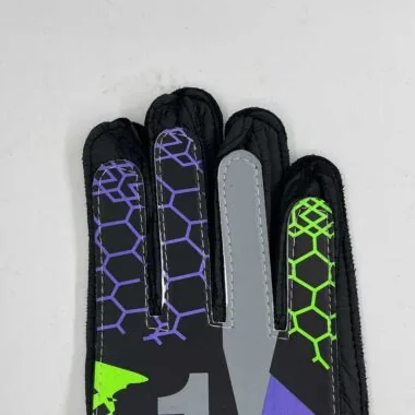 Handschoenen voor de eerste keeper