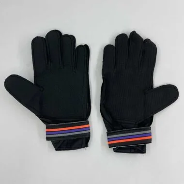 Handschoenen voor de eerste keeper