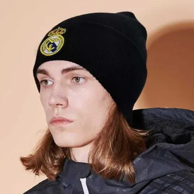 Bonnet en tricot du club JLB02#