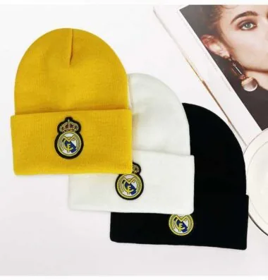 Bonnet en tricot du club JLB02#