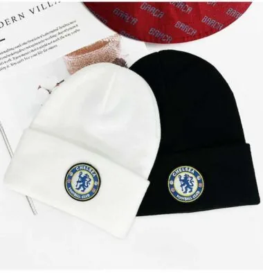 Bonnet en tricot du club JLB02#